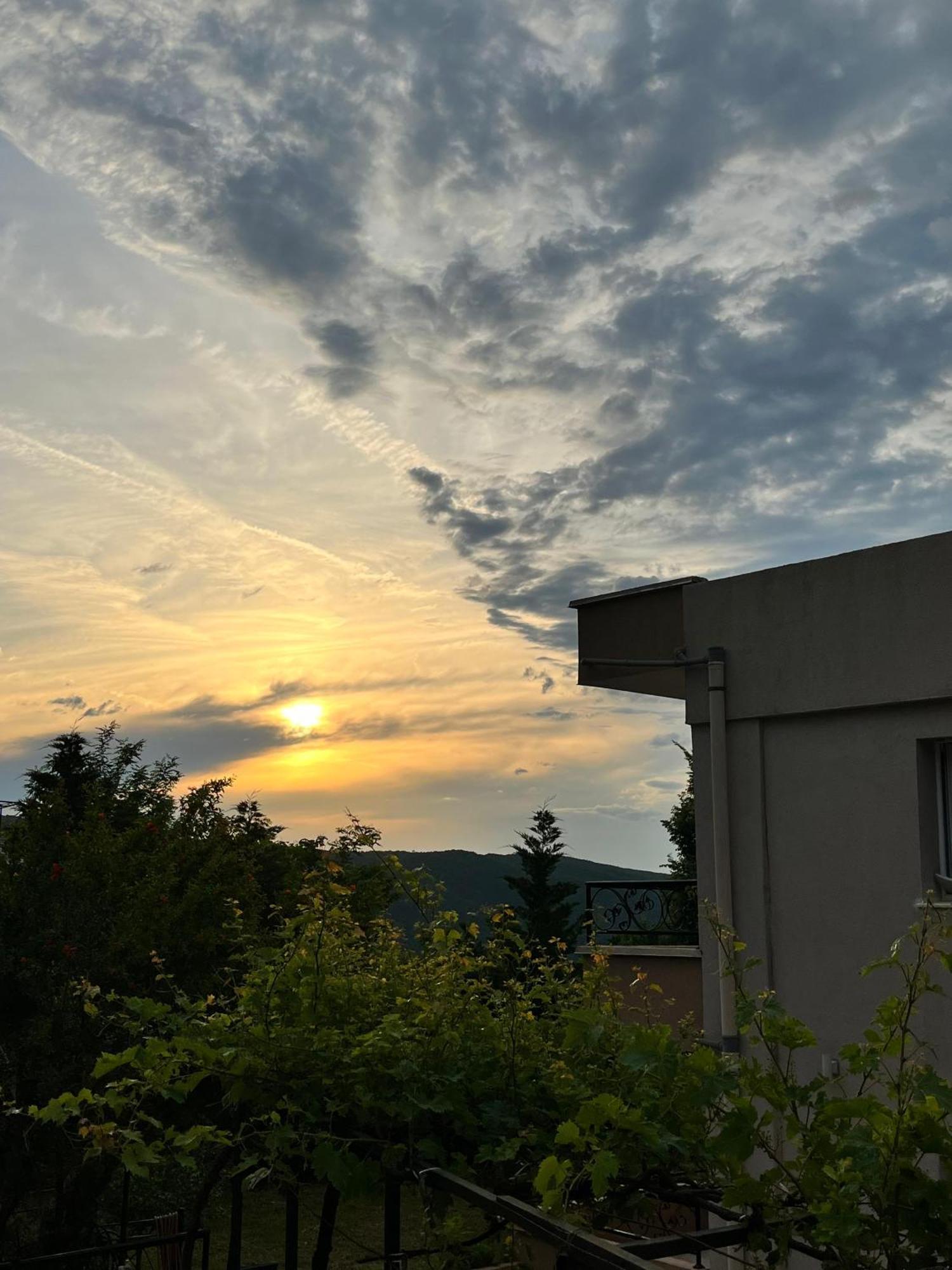 Guesthouse P&A Budva Exterior photo